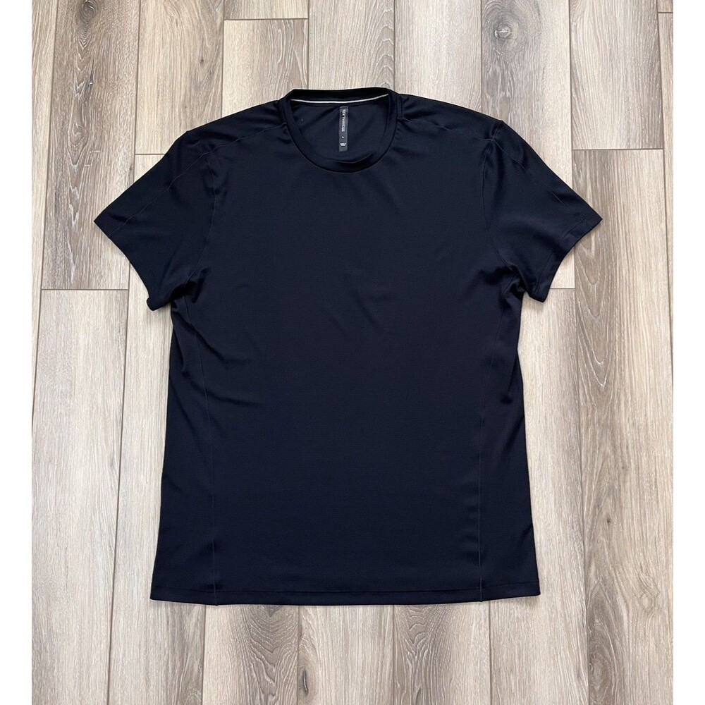 Ten Thousand Lightweight Shirt Mens L Black Short Sleeve Performance Gym Tee